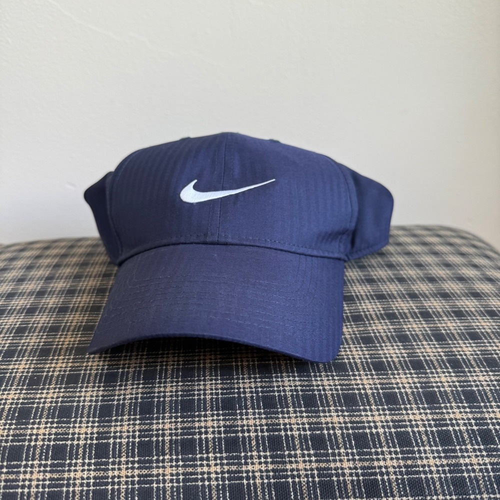 Nike‎ Legacy91 Dri-FIT Ripstop Adjustable Hat Size OS Navy Blue